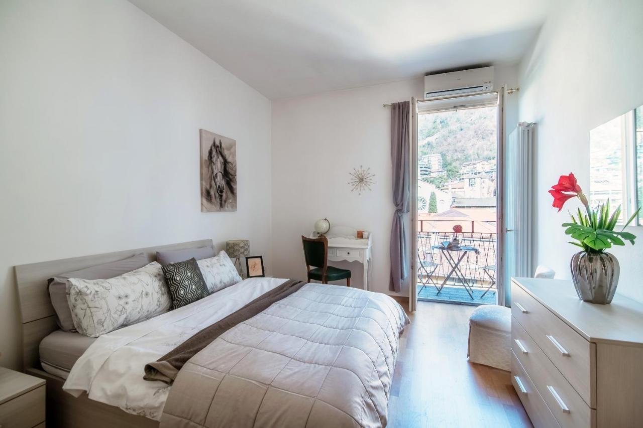 Anna'S Home Super Cozy Flat, With A/C, High Speed Wifi, Near The Lake And Public Transport Côme Esterno foto