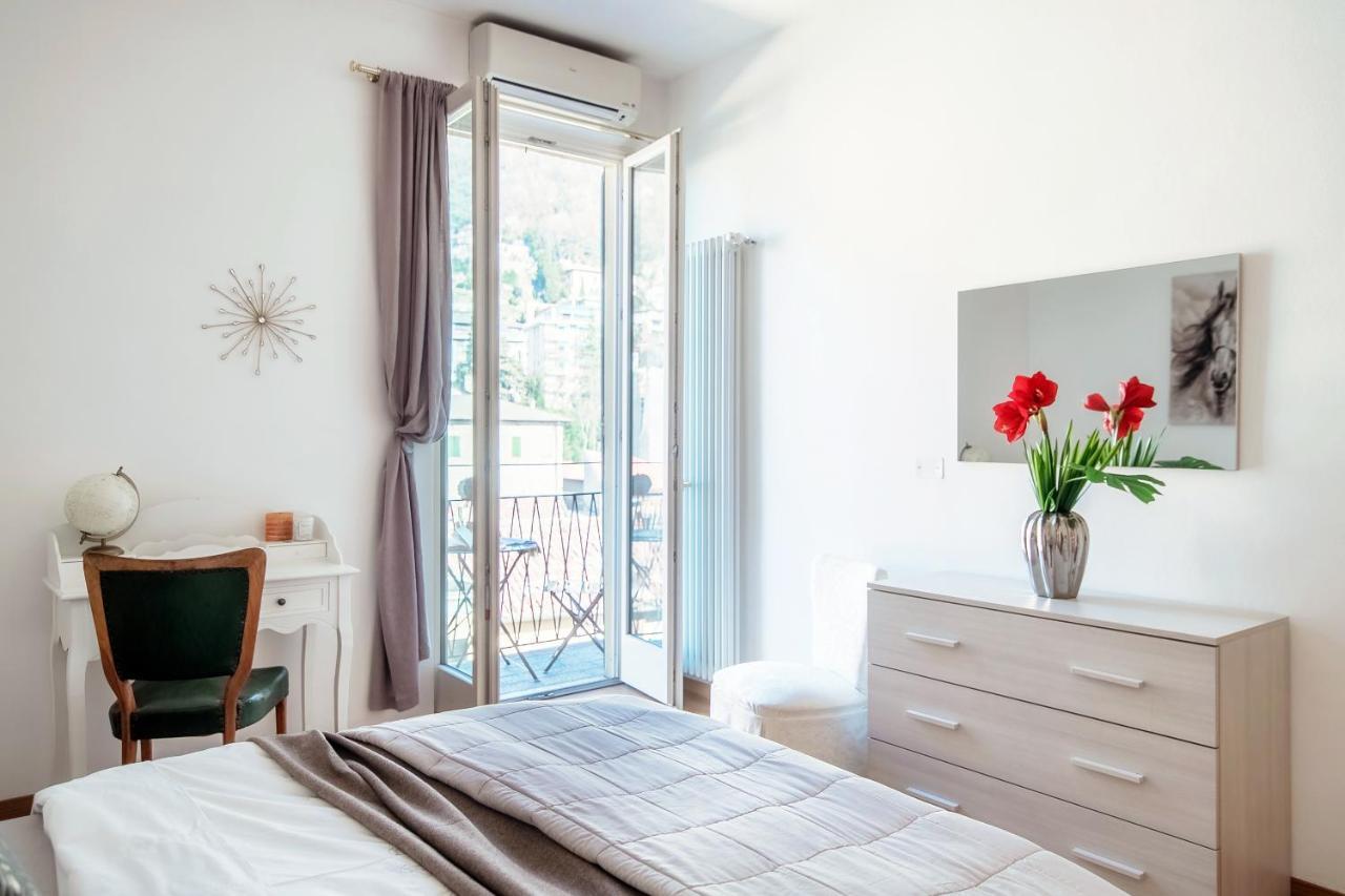 Anna'S Home Super Cozy Flat, With A/C, High Speed Wifi, Near The Lake And Public Transport Côme Esterno foto